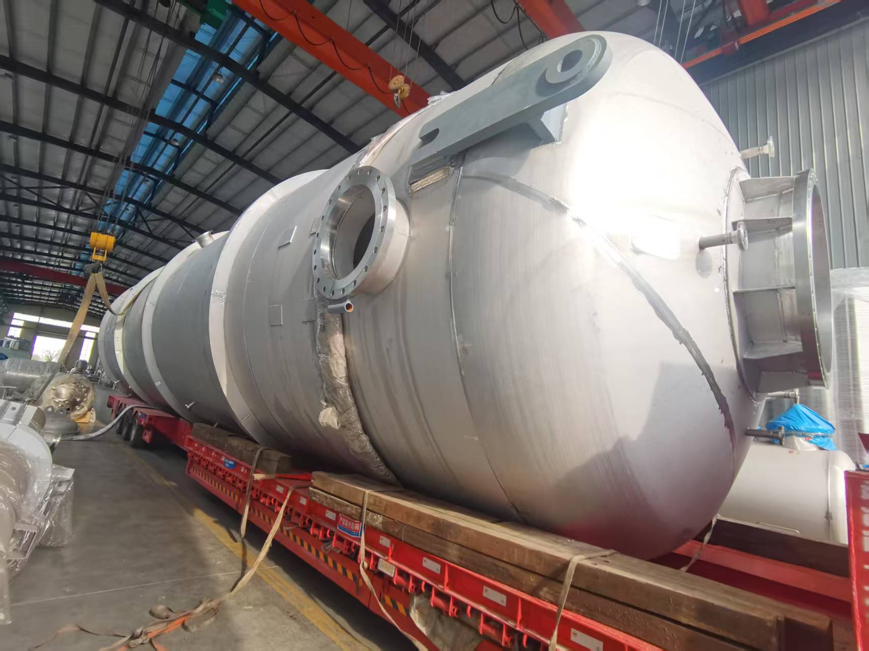 笃舜发往广西恒逸设备发货现场