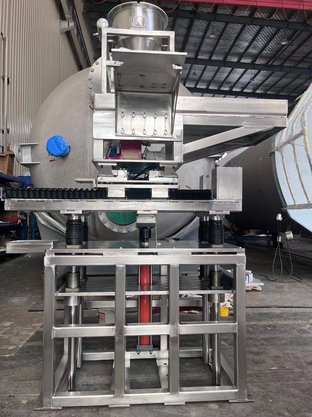 笃舜发往山西省太原市北方兴安化学加料机