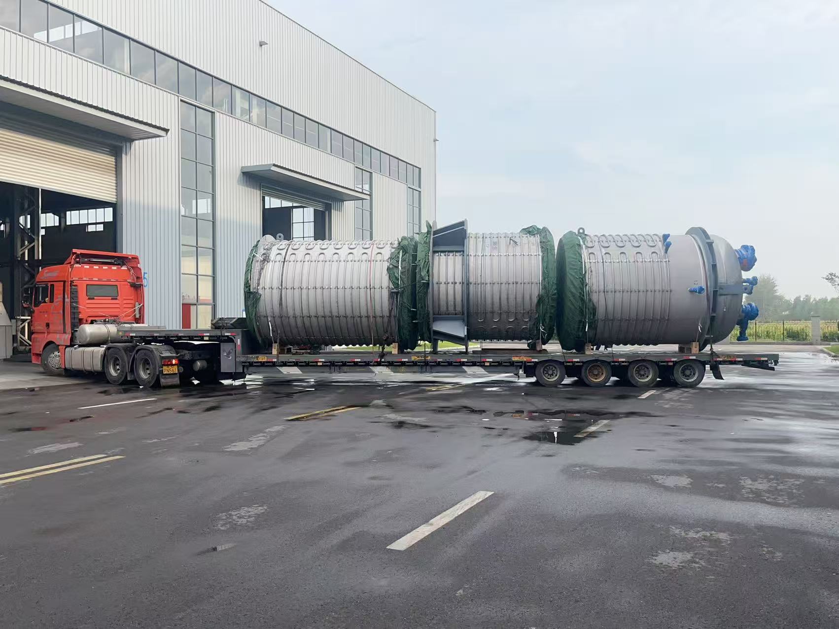 ca05700fca18f7470a897f8d381760ee